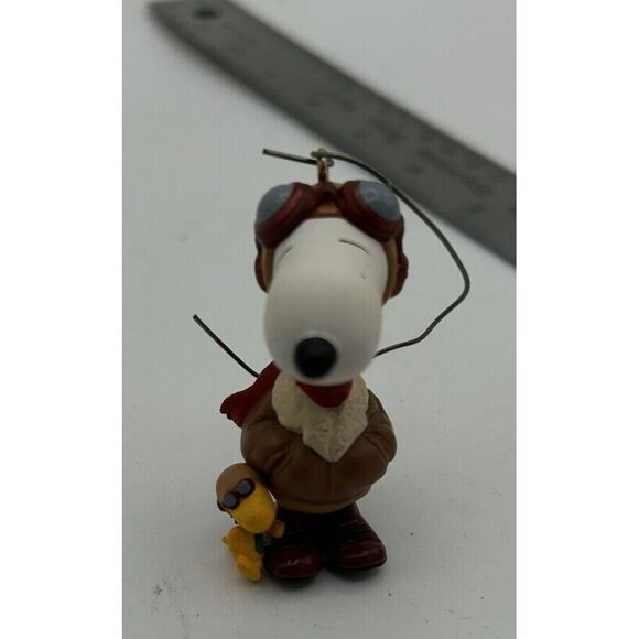 Vintage Hallmark keepsake 1999 famous flying ace Snoopy & Woodstock Christmas - Picture 1 of 2